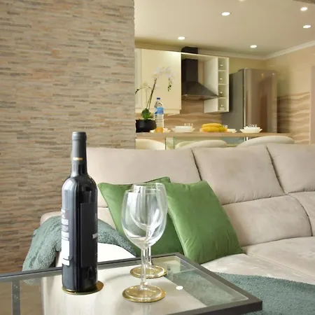 Glam 3 Bedroom Amadora