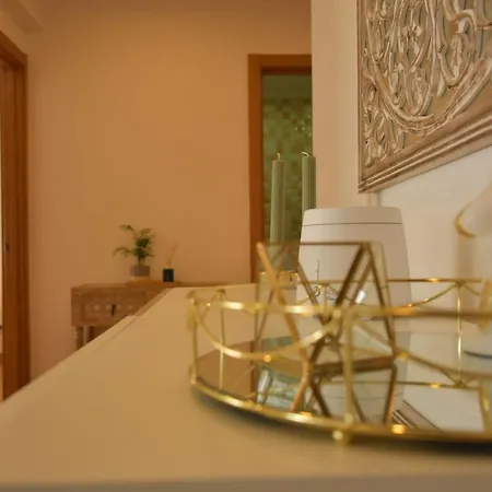 Glam 3 Bedroom Apartmán *