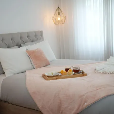 Glam 3 Bedroom Apartmán Amadora