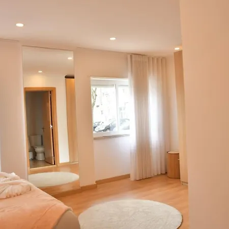 Glam 3 Bedroom *